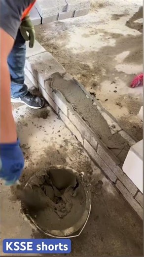 Build Strong Block Walls Like a Pro 🧱💪 #BlockWork #MasonrySkills #ConstructionTips