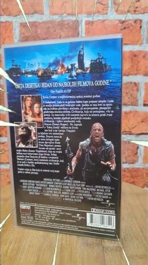 📼 Waterworld (1995) – VHS Edition #shorts