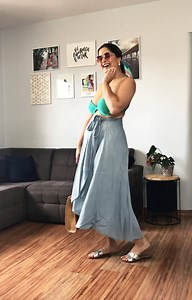 2.1M views · 2.2K shares | Saia da praia direto pro passeio bem linda com estas ideias simples. Se você estiver em um hotel, resort, cruzeiro ou mesmo estiver querendo sair bem pleniane vem ver que tem algum look pra você! Qual o seu predileto? . . . #moda #modapraia #verao #verao2020 #biquini #maiô #plussize #veraoplussize | Priscilla Guedes - Consultora de Moda | Facebook