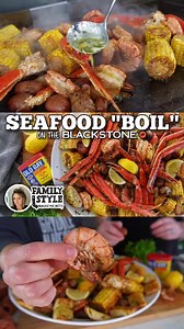 Check out BlackstoneBetty's Seafood No-Boil feast! It's a mouthwatering combo of shrimp, crab clusters, and spicy Italian sausage, all drenched in a garlic herb butter sauce. Easy to cook, impossible to resist! Ingredients 24 oz baby potatoes 4 ears corn, cut into portions 1 lb Italian sausage, cut into bite-size pieces 1 large onion, quartered 1 lb shrimp 4 snow crab clusters Old Bay seasoning 1 beer 1 lemon Garlic Herb Butter: 1 stick unsalted butter 2 garlic cloves, smashed 1 tbsp flat-leaf p