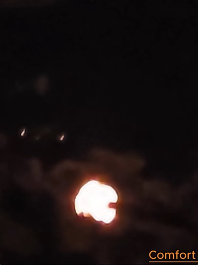 Garage Door Spring Repair Richmond, North West Vancouver BC, Burnaby, White Rock BC - Amarr Lincoln LI3000 LiftMaster 81600 LiftMaster 81600 16' Wide x 7' Tall , Amarr Lincoln, LI3000, Flush Panel, Color True White Designer's Choice Garage Door | Amarr® ALWAYS Champion of the thickest metal for overhead doors Features: • Heavy-duty exterior and interior steel • Durable, reliable, low maintenance •Environmentally safe thermal insulation • Superior energy efficiency • Exceptionally quiet operation