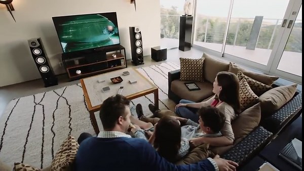 Yamaha RX-V483BL 5.1-Channel 4K Ultra HD MusicCast AV Receiver, Works with Alexa