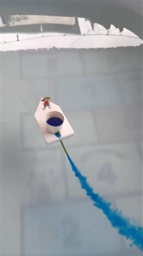 Best Kids Activities on Instagram: "Physics in motion! 🚀 Build this boat to demonstrate Newton’s 3rd Law: For every action, there is an equal and opposite reaction. As gravity pulls the water down and shoots it out the back (the action), the boat is pushed forward (the reaction). A perfect STEM lesson for the bathtub!⠀ ⠀ ⠀ SHARE 👉👉👉 ✨SHARE 👉👉👉✨⠀⠀ ⠀⠀ ⠀⠀ What do you think of this activity? Would your child enjoy this? Leave a comment down below. ⬇️⬇️⬇️🙂⠀⠀⠀⠀⠀ ⠀⠀⠀⠀⠀⠀ ⠀⠀ ⠀⠀ ⁣➡️ Like ❤️, Share