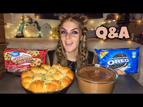 CHIPS AND DIP MUKBANG! (Cheesy Garlic Bread Pizza Dip, "Nutella" Dip) (Vegan)