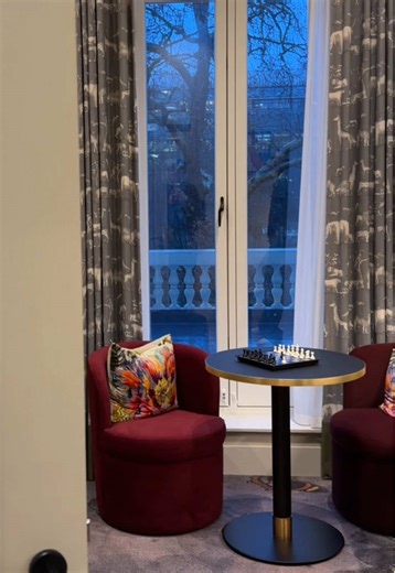 WE ❤️ ED's ROOM TOURS! #fiftyonelondon #studentaccommodation #studentlife #southkensington