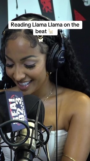 @The Cruz Show #llamallamaredpajama