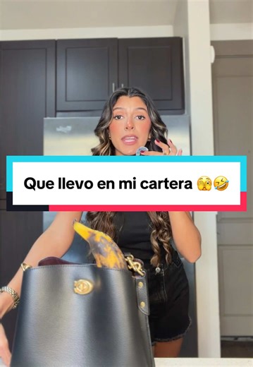 ¿Qué hay en mi cartera? Un storytime divertido