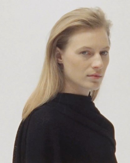 Julia Nobis, Marte Mei van Haaster and Malgosia Bela directed by Thibault Della Gaspera for The Row Summer 2023. Creative Direction: Charles Levai & Kevin Tekinel. Styled by Brian Molloy. Hair: Guido. Makeup: Pat McGrath. Casting: Ashley Brokaw. #dnaModels | dna Model Management