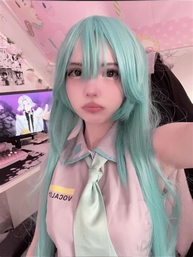 Ultimate Hatsune Miku Cosplay Guide