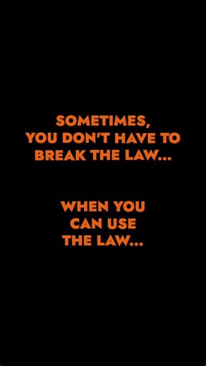 BREAKING: CHRIS PACKHAM TAKES LEGAL ACTION AGAINST SUNAK OVER NET ZERO POLICIES Chris Packham says, "The Prime Minister is gambling with our planet's future. It's immoral, unethical & we believe, illegal." Packham has initiated a judicial review process, challenging Rishi Sunak's decision to delay Net Zero implementation. If Mr. Sunak does not about-turn on delays to the implementation of the policies announced last week, Mr Packham will apply to the High Court to challenge the change of plan. U