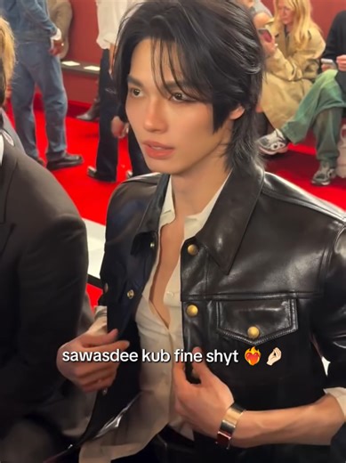 Win Metawin as sawasdee kub fine shyt at Acne Studios show ❤️‍🔥🤌🏻 @winmetawin @acnestudiosofficial #winmetawin️️ #gmmtv #tiktok #viralvideo