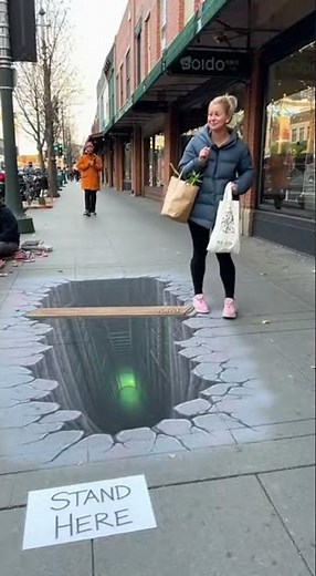 Insane 3D Street Art Illusions That Tricked Everyone! 😱🎨