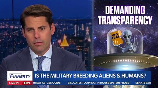 美国新闻节目Newsmax的一段直播采访，主持人Rob Finnerty（或Finner ty）采访UFO研究者Dr. Steven Greer（Disclosure Project创始人，从事UFO研究30年），主要讨论“美国军方/政府秘密进行人类与外星人混血繁殖实验”的最新爆料，以及Artemis II登月任务直播信号中断的问题。主持人：“很多人不相信这些事，但过去两周，多位国会成员（包括两位议员）没有否认：美国政府正在实验混合外星物种与人类的DNA。”白宫也在暗示更多“外星披露”即将到来。引用国会成员爆料：主持人播放了议员Tim Burchett的片段：他说如果政府公布他看到的东西，“你们会彻夜难眠”“这个国家会炸锅”“知情者正在死亡或消失”。另一议员Matt Gaetz也暗示类似内容。Dr. Greer的回应（核心部分）：Greer确认：几十年来，美国军方用回收的“非人类生物体”（biologicals）进行基因实验，制造出“半人半外星”的生物（part human, part not human）。这些“混合体”被用于秘密行动，包括CIA文件承认的“制造假外星绑架”（hoax