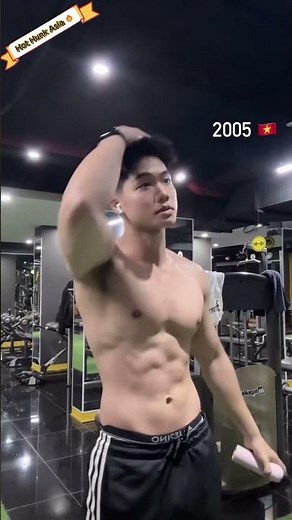 Handsome Fit Guy with Six-Pack Abs and Massive Chest | Gym Workout & Muscle Inspiration