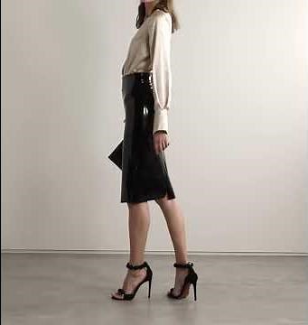 Stretch faux patent leather skirt