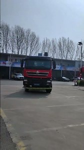 Multi-purpose truck-mounted crane, factory direct sales, quality guaranteed.