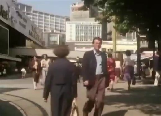 The city of Birmingham, before 'diversity' destroyed it. This footage is from 1981, when Birmingham was still an English city! | British Unity