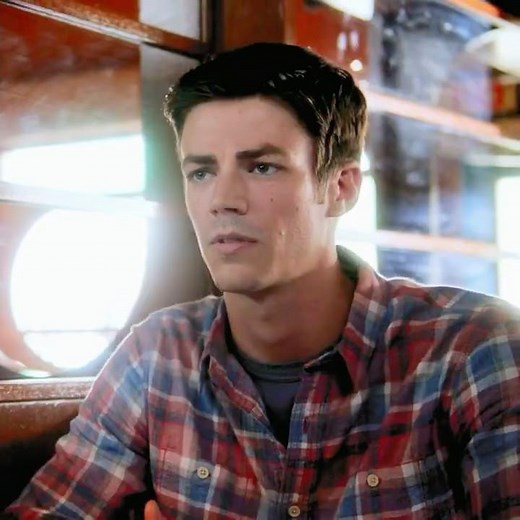 Jay takes Barry to 1998 #theflash #barryallen #jaygarrick #shorts