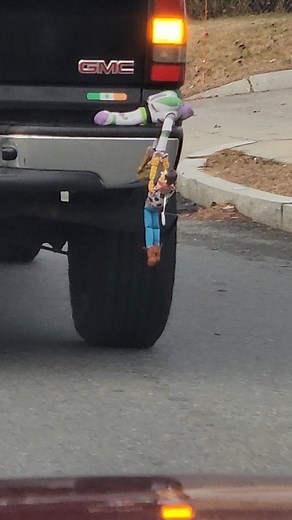 Dumpster Dive King 🤴 on Instagram: "Trying to save Woody !! #toystory #woody #Toys #dumsterdiveking"