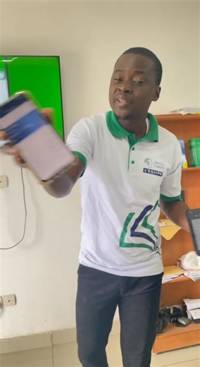 Carte virtuelle Visa et MasterCard avec 3$ offert Avec l'application Money fusion obtenez votre carte virtuelle Visa/ MasterCard pour vos achats en ligne sur tous les sites internet. Téléchargez l'application en cliquant ici: https://onelink.to/moneyfusion #CarteVisaVirtuelle #visa #mastercardgagacontest | Money Fusion