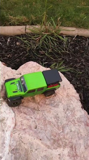 Scx24 crawling