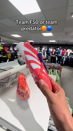 Comparativa de botas de fútbol: Team F50 vs Team Predator