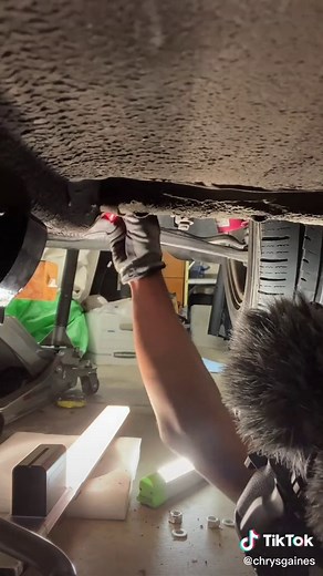 E36 BMW Motor Mount Replacement: DIY Guide