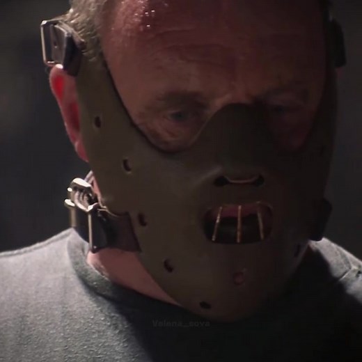 Hannibal Movie 2001: Iconic Scenes with Hannibal and Clarice