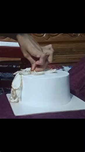 cake decoration video #youtube #howtomakecakecreamathome #cake #shortvideo #foryou