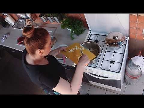 Bea Konyhája | Magyaros káposztaleves