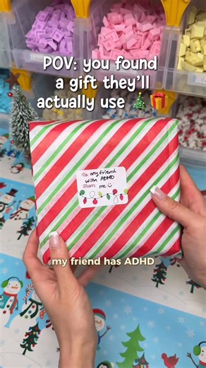 Pacific Paradise Prints | customizable fidget toys on Instagram: "So easy and fun to build too 😚✨🎁 What is a keyboard fidget? ⌨️ These are 3D printed fidgets that look, sound, and feel like mechanical keyboards - but in a portable fidget form! Fidgeting can help with stress relief, ADHD, anxiety, and autism. These fully customizable fidgets contain genuine Gateron keyboard switches (clicky, creamy, and thocky) for a satisfying sound and feel. 🔵 CLICKY = high pitched sound and feel with tactil