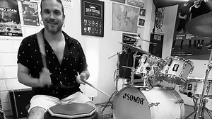 💥 Here is a tricky workout with groups of 5 which are cycling through 2 bars in sixtuplets 🥁 Great exercise for timing and to improve double strokes ✌🏻 The sticking is Rllrr-Lrrll - full chart in the comment 👇🏻 Have fun 😜 | Adam Marko