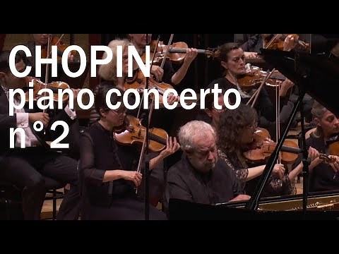 Chopin: Piano Concerto no.2 (Nelson Freire)