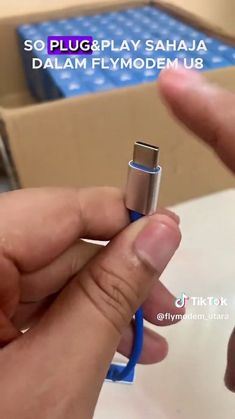 Flymodem U8: Portable USB WiFi Direct for Phone