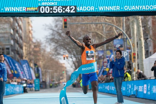 Jacob Kiplimo obliterates half marathon world record in Barcelona