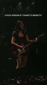 Olivia Rodrigo performed “cigarette smoke” at the Unraveled Tour #oliviarodrigo #concert