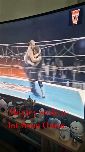 Moxley stole a lot from Onita. explodin barbed wire match #wrestling #prowrestling #japan #fmw #aew