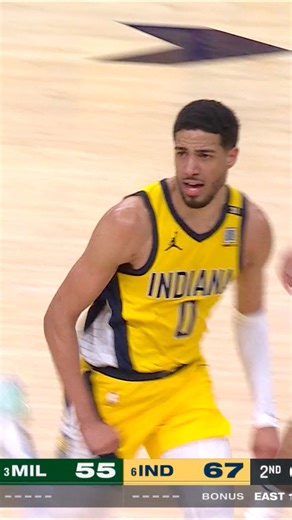 Hali flies in for the PUTBACK SLAM 😤 Bucks/Pacers LIVE on ESPN | NBA