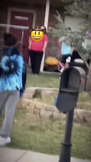 #CapCut #viral #noholdback #fyp #likeitup #momentsbeforedisaster😈