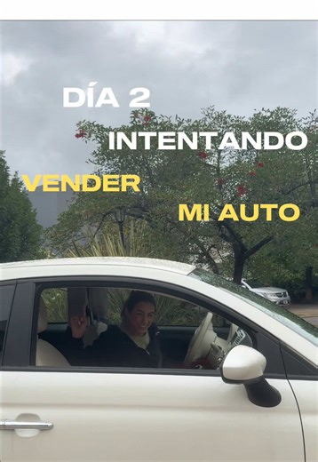 Esto va en serio. Día 2 intentando que el fiat 500 encuentre nueva dueña!!! Mandaselo a tu mama, papa, novio, novia, marido, marida, abuelo, primo, tio, a quie sea!!! Porfi graciassssss #fiat500 #primerauto