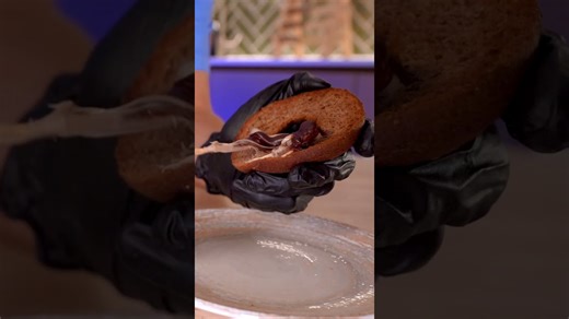 I created fake Kinder Bueno spread in kitchen experiment