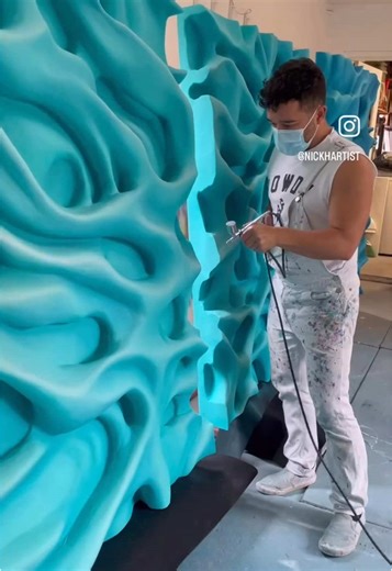 Creating a Stunning 12ft Aqua-Themed Triptych