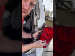 How to change a car brake light