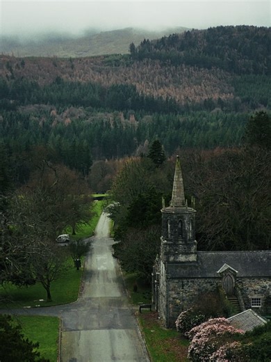 Out filming some B Roll for forthcoming promotional video for the National Trust #dronevideo #mournemountains #northernireland #dronevideography #aerialvideography