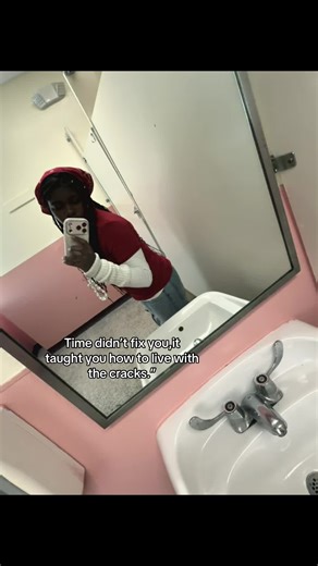 There’s a crack between my cheeks ☺️ #quotes #relatable #fyp #viral #inspo