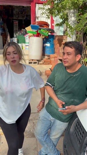 What does she want suckers for?🧐