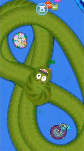 wormateio small vs big snake.#wormszone #slitherio #shorts .