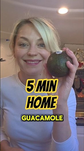Authentic Guacamole Recipe | Fast 5-Minute Food Processor Hack 🥑