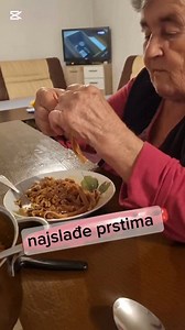 Najslađe je pristima da se jede, sta vi mislite? . . . #svekrvaisnajka #zdravahrana #pasta#kuhinja #bolonjez | Nadolina Domaća Tjestenina