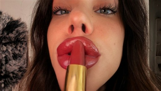 Vitsamin - 9 June 2026 - ASMR 50 Layers of Lipstick, Countdown, Gum Chewing, Slow Whispering